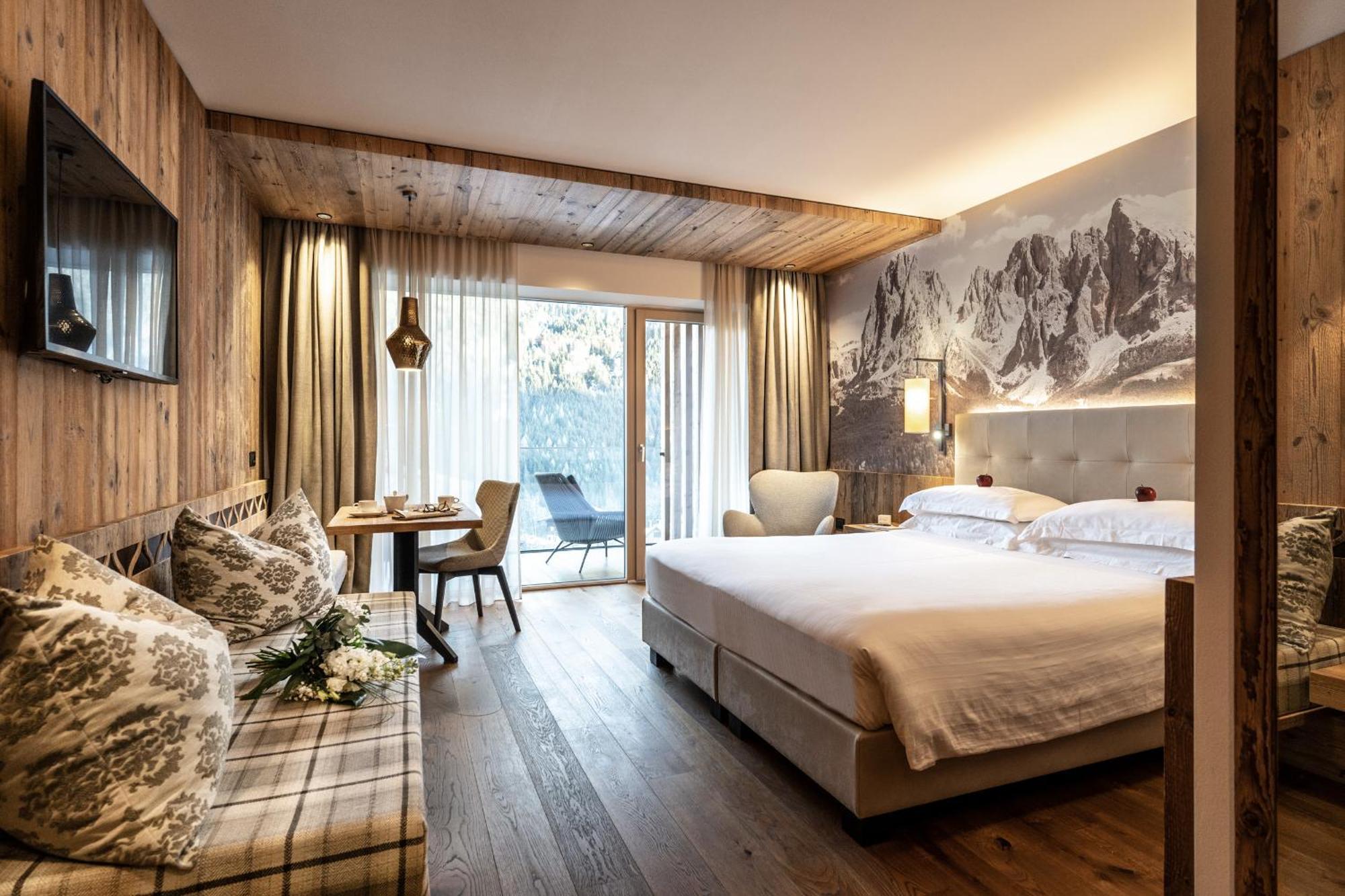 Ciampedie Luxury Alpine Spa Hotel Віго-ді-Фасса Екстер'єр фото