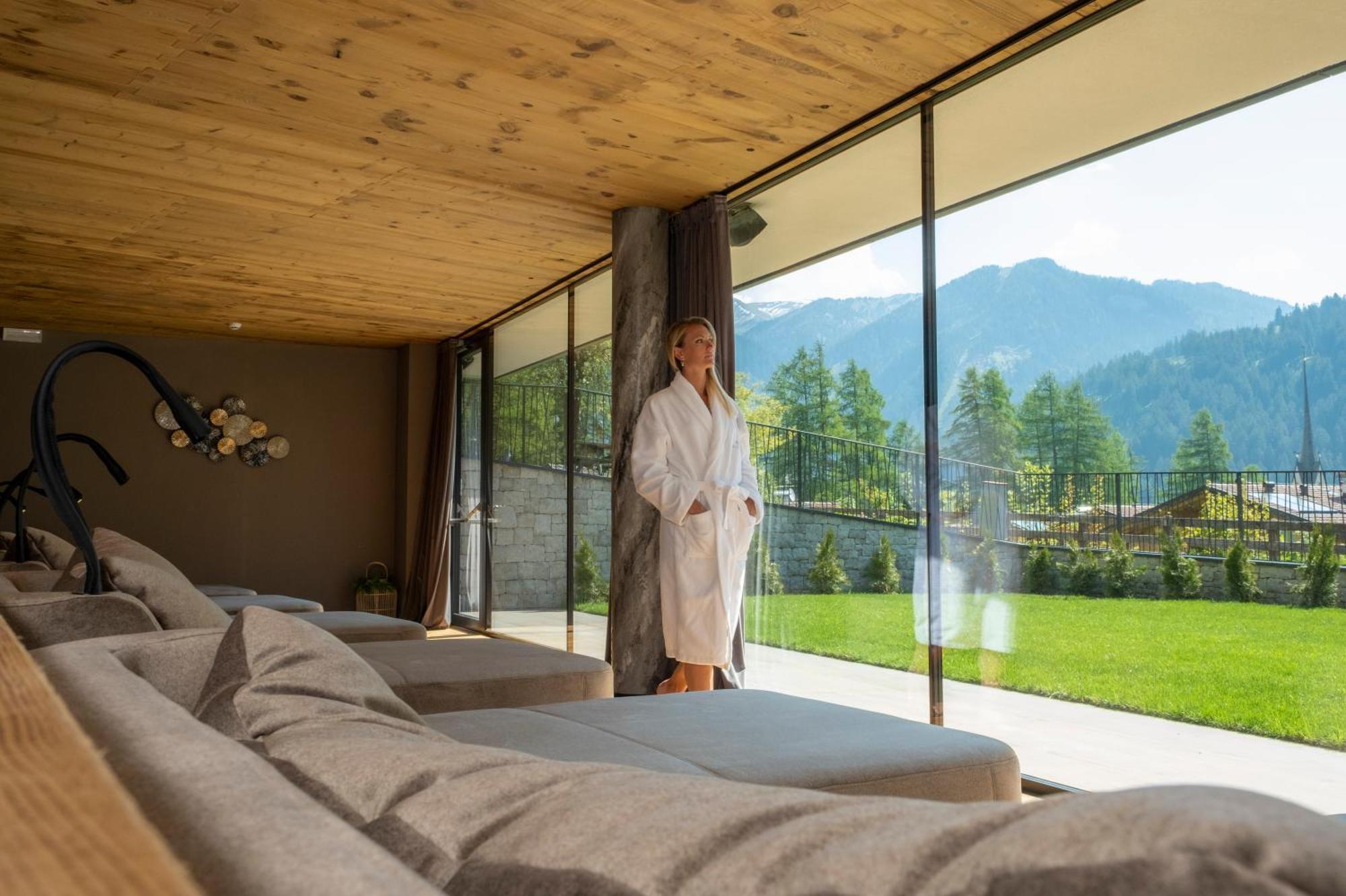 Ciampedie Luxury Alpine Spa Hotel Віго-ді-Фасса Екстер'єр фото