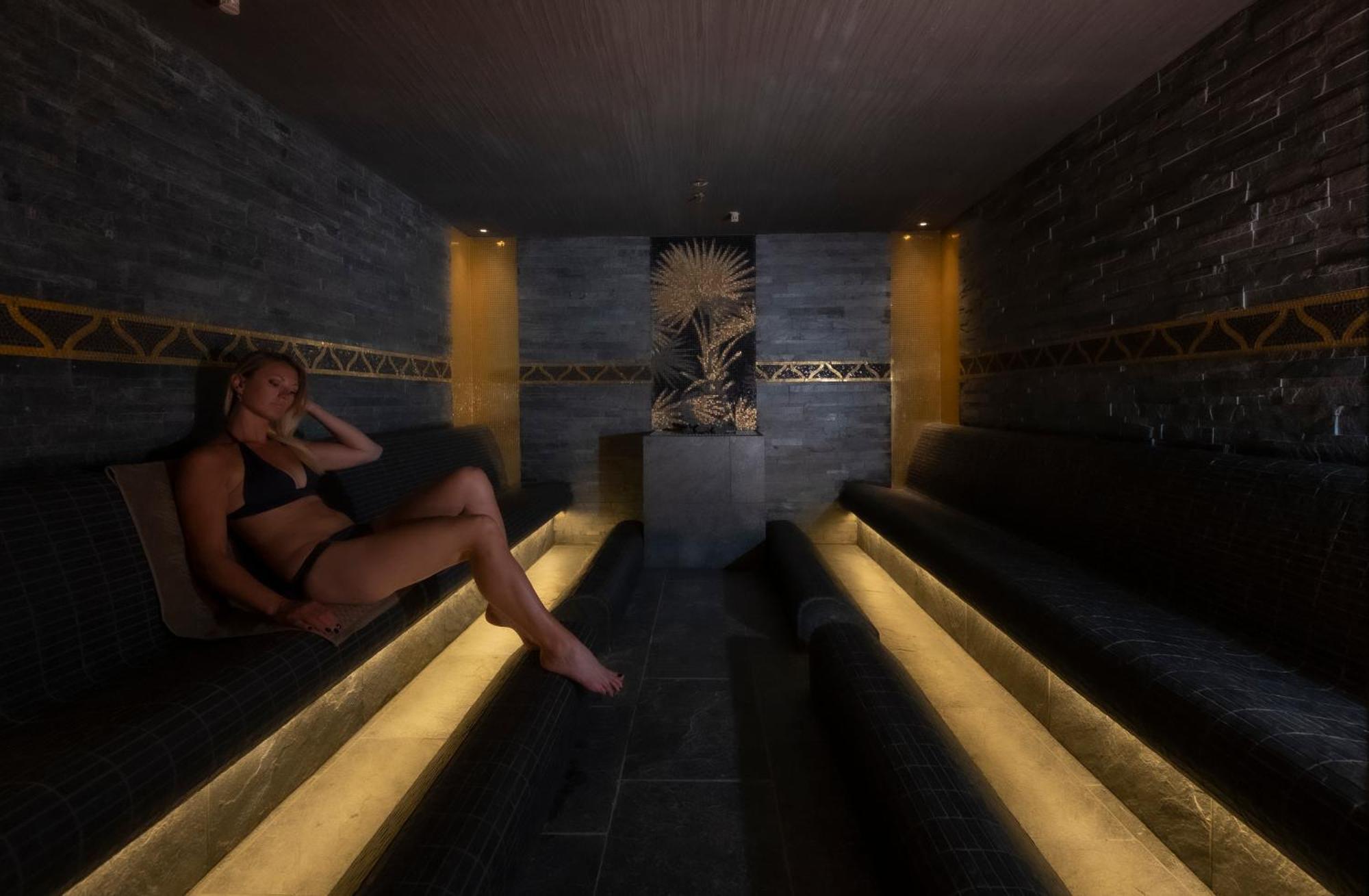 Ciampedie Luxury Alpine Spa Hotel Віго-ді-Фасса Екстер'єр фото
